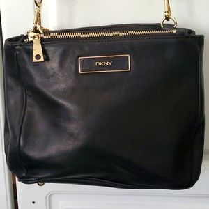 DKNY soft nappa Leather Black crossbody handbag shoulder bag